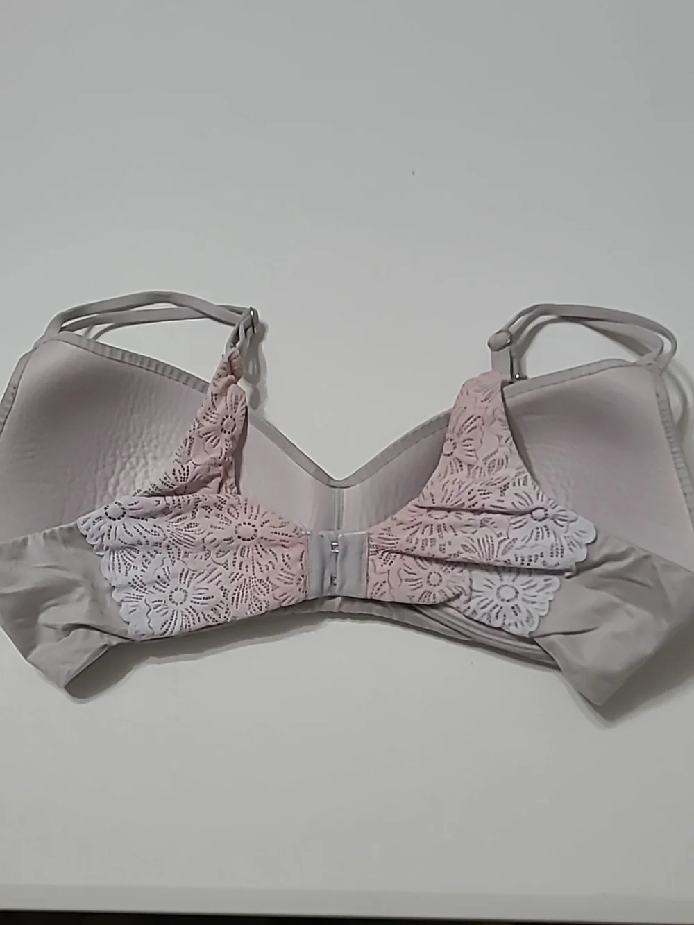 Aerie Light Gray & Pink Wireless Bra with J-Hook size 38C